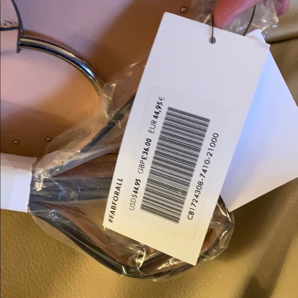 Baby pink clutch - Picture 2 of 2